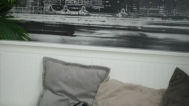 LanaReals' Live XXX Chat