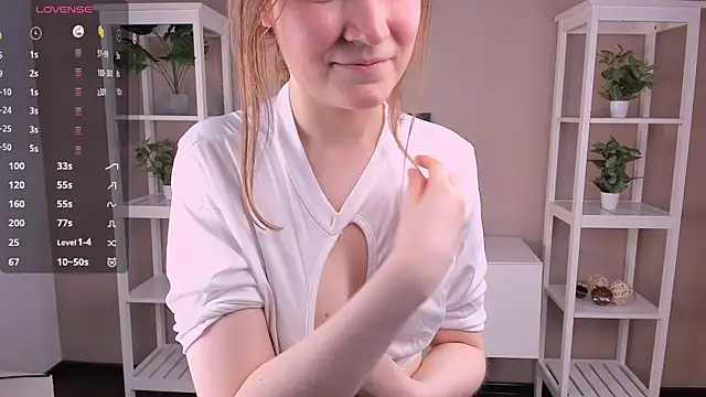 CleliaRostek Adlı Modelin Canlı XXX Sohbeti