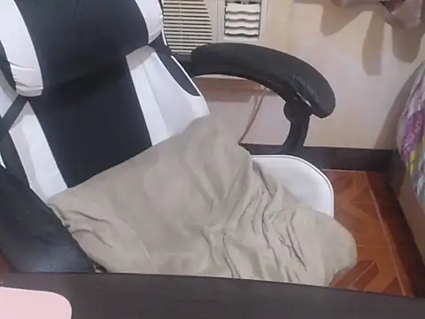 Webkamerová show AsianFreya69