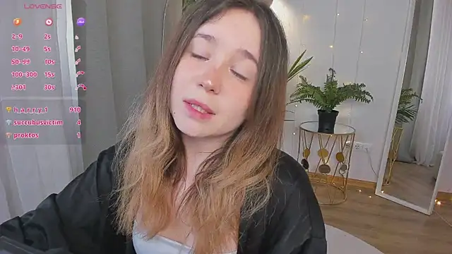 Lina_GlowのライブXXXチャット