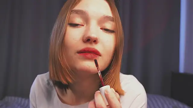 Leyla_crsh élő XXX-chatje