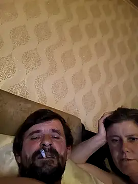 XXX chat uživo modela DiamondDaisy