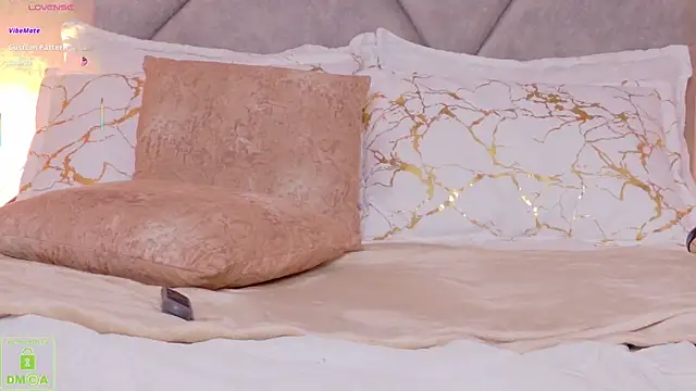 _Miss_Kimm's Live XXX Chat