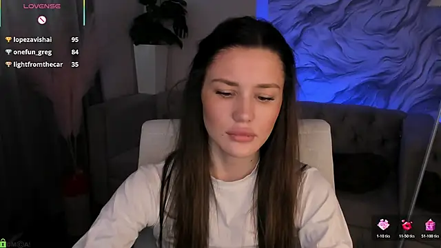 Aria_Mila Chat XXX in diretta