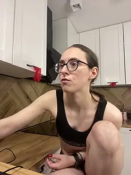 MartiniiSelenna's Live XXX Chat