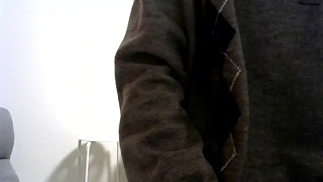 leopiii-iiJP's Live XXX Chat