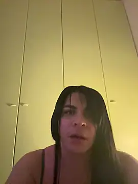 Chat XXX en directo de lucy_and_mike7