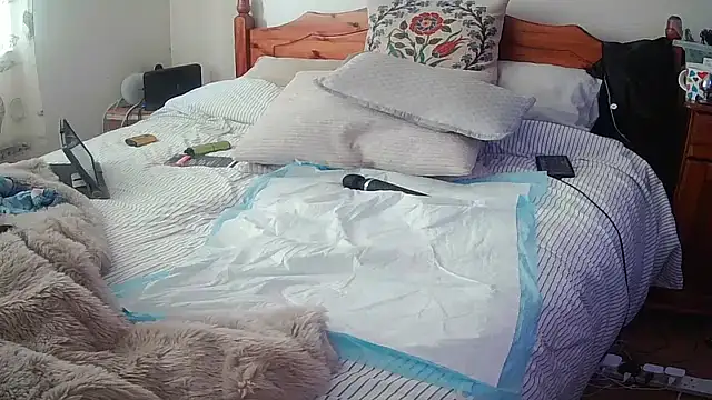 CurvyTurkishAsena_xx Adlı Modelin Canlı XXX Sohbeti