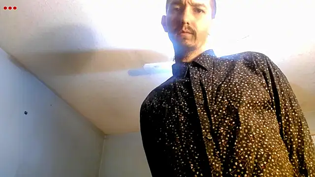 Chatroom XXX en direct de VanceFontaine