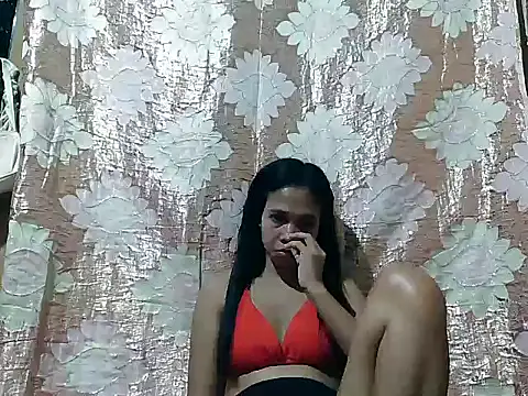 PinaySkinnyGirl live XXX chat