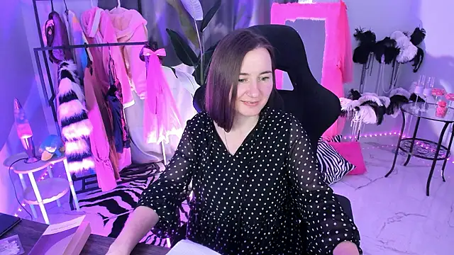 Golden_Dragon live XXX chat