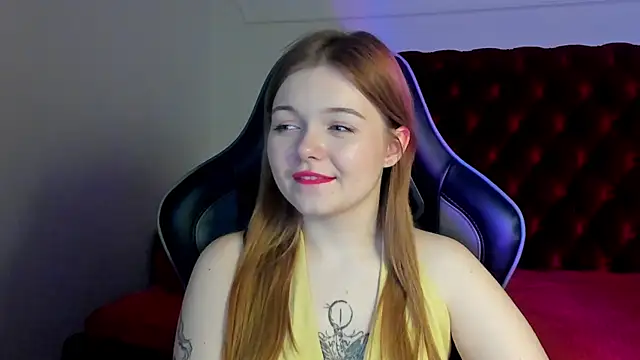 Chatroom XXX en direct de ElinaVale