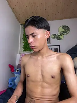 Онлайн чат XXX _Camilo_fox