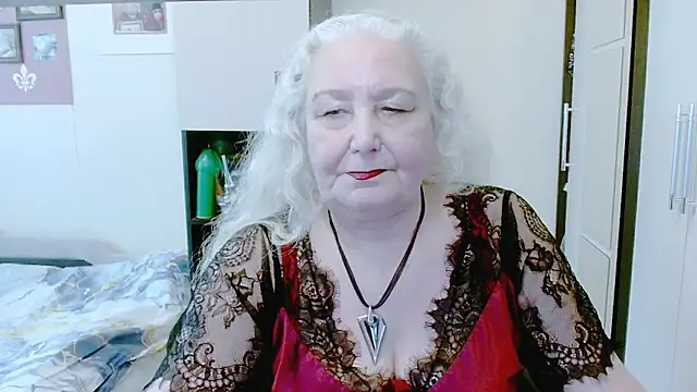 GrannyAlisa's Webcam Show
