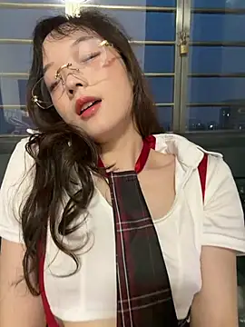 meimei_x: онлайн-секс-чат