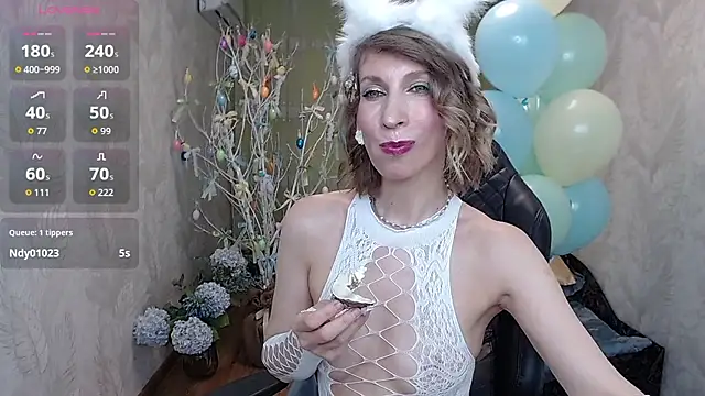 AdrianaSea's Live XXX Chat