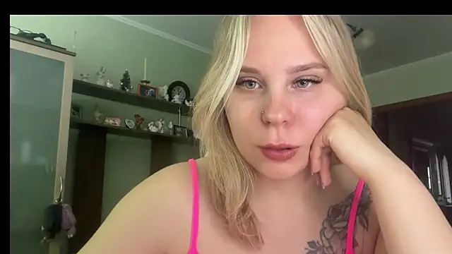 Thalia__Star's Live XXX Chat