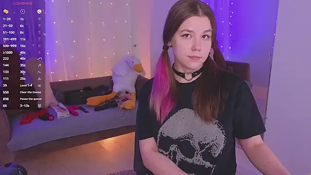 Chatroom XXX en direct de Mira_Falls