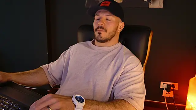 Chat XXX en directo de AngeloEric