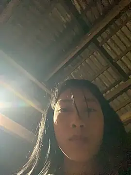 LyLyX09's Live XXX Chat