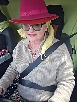 Hot-Muci Obrolan Langsung XXX