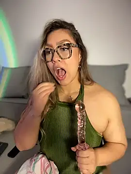 Chat +18 de Im_sophiie ao vivo