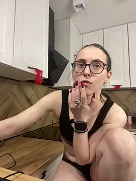 MartiniiSelenna Chat XXX live