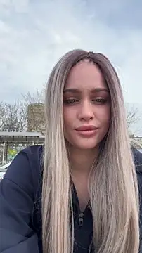 KikiWatson's Live XXX Chat