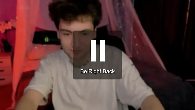 XXX chat uživo modela joseph_bear_