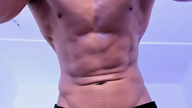 Adonys_Lewis_のウェブカメラショー