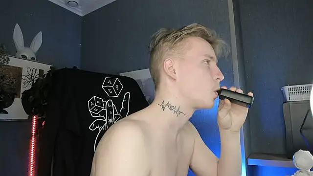 AlexxSweet 라이브 XXX 채팅