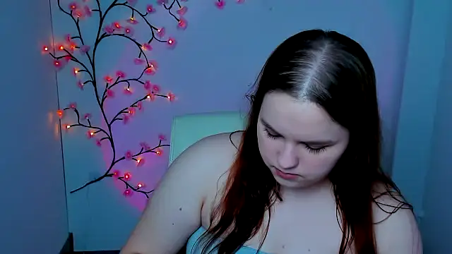 Chatroom XXX en direct de Kitty_Mia_Kitty