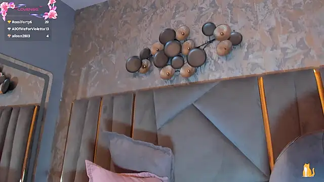 KimDevinne Adlı Modelin Canlı XXX Sohbeti