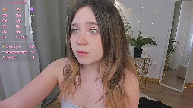 Lina_Glow: онлайн-секс-чат