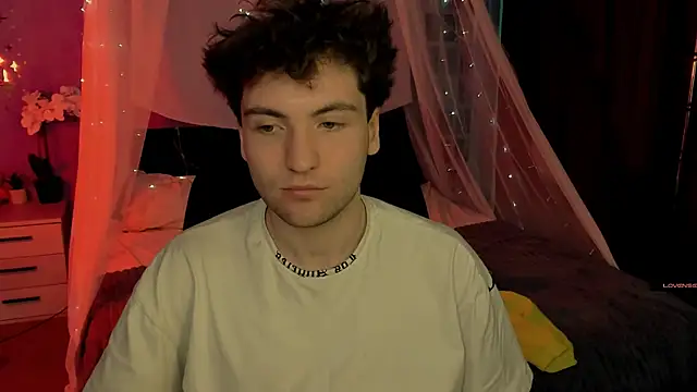 joseph_bear_ Show Webcam