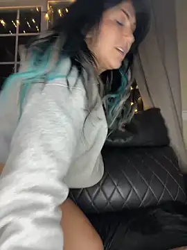 XXX chat uživo modela LittleMissEeve