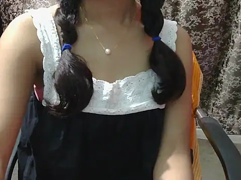 Adorable_Ayesha's Live XXX Chat