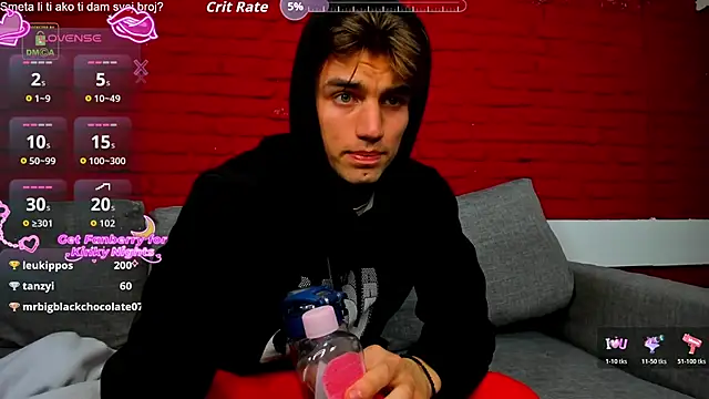 Kyle_Baker Live XXX-Chat