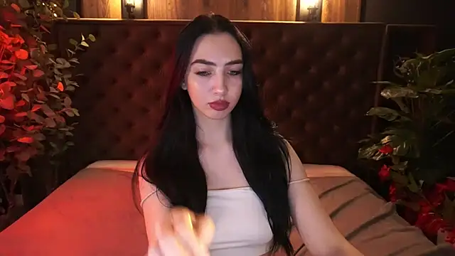 WildKittenX_'s Live XXX Chat