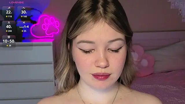 pawsclawss' Live XXX Chat