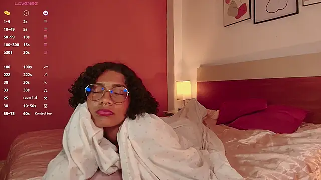 Živý XXX chat Meganlux1