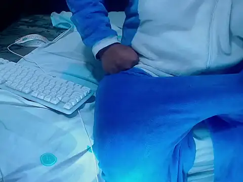 Chat +18 de XNoahDeepThroatX ao vivo