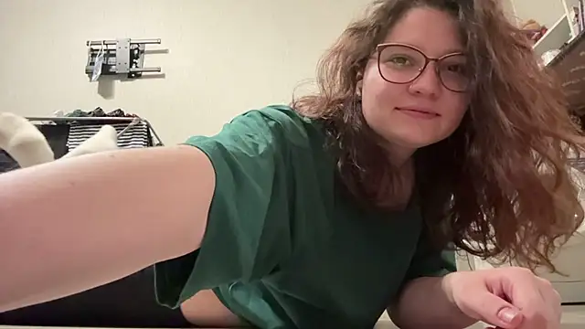 Emmiebutwihu Chat XXX in diretta