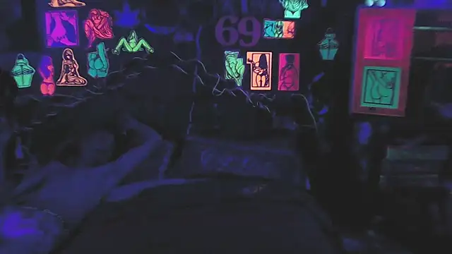 Splash_Queen420 – Live XXX-chat