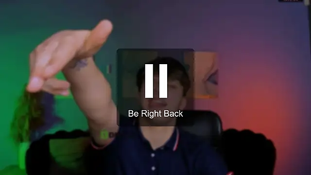 travis_wolf_ 即時 XXX 聊天