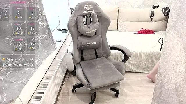 Mistress-Stella: απευθείας συνομιλία ΧΧΧ