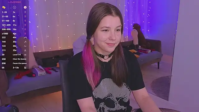 Mira_Falls' Live XXX Chat