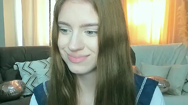 Erica_Kiss Chat XXX in diretta