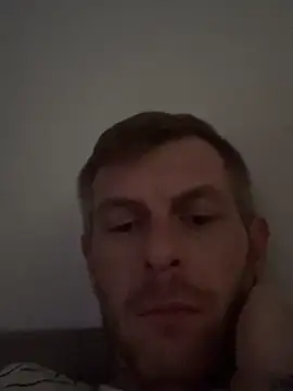 adrian90bi11 Webcam show