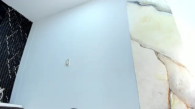 AriadnaLoren 现场XXX聊天